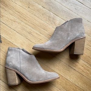 Jeffrey Campbell Kamet Bootie, Size 6.5